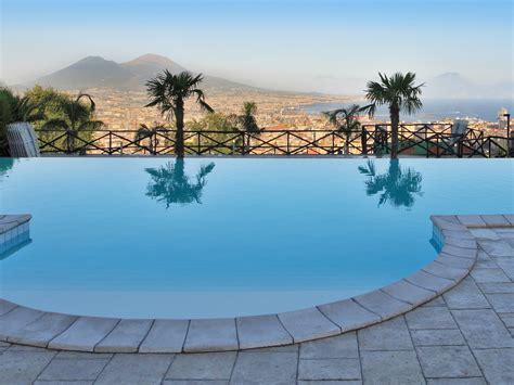 NAPOLI POOLS .